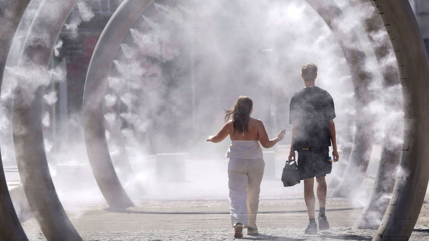 Anllela sagra onlyfans she showed up looking like her