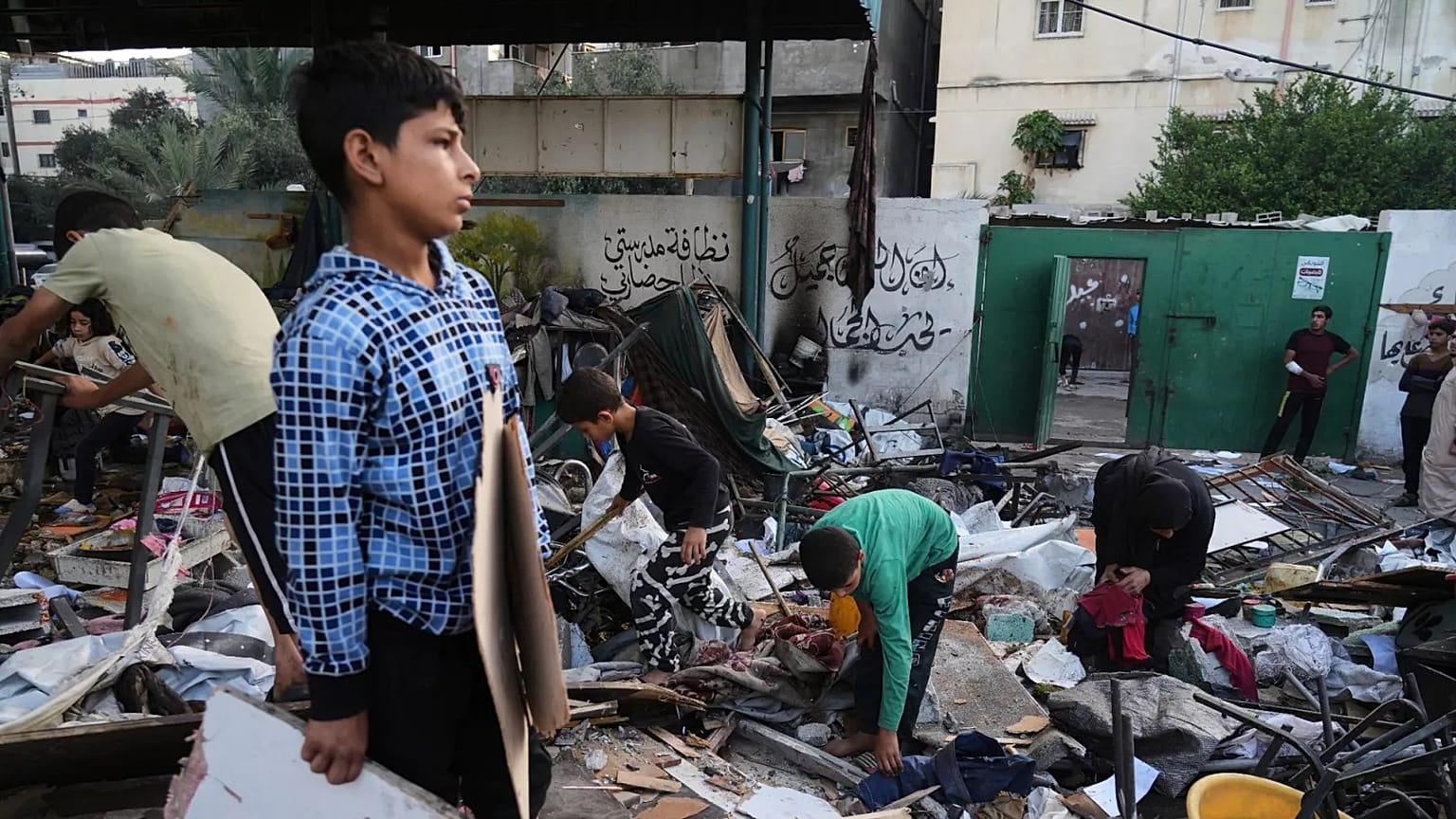 28 niños mueren cada día en Gaza y más de 17.000 ya han muerto en la ...