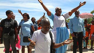 Haïti : catholiques et vodouisants honorent la Vierge loin de Saut-d’Eau