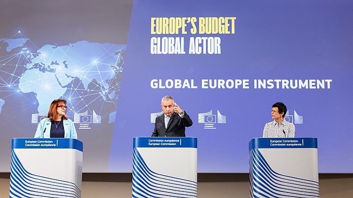 Ucraina al centro del bilancio esterno Ue: 100 miliardi per ricostruzione e riforme