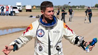 Der Österreicher Felix Baumgartner nach seinem spektakulären Sprung aus der Stratosphäre
