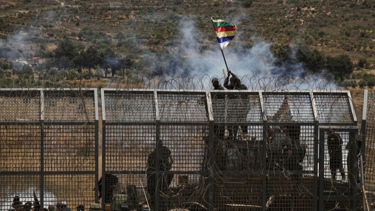 Syrian troops to return to Suwayda after renewed Druze-Bedouin clashes