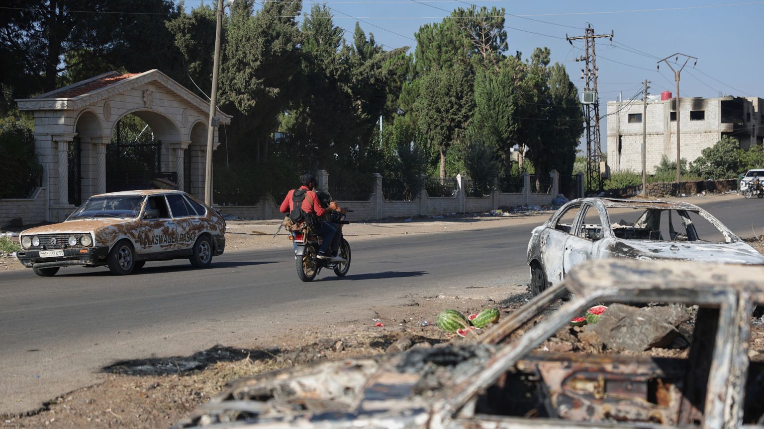 Bedouin fighters deploy in Mazraa village on the outskirts of Sweida city, in southern Syria, Saturday, July 19, 2025.