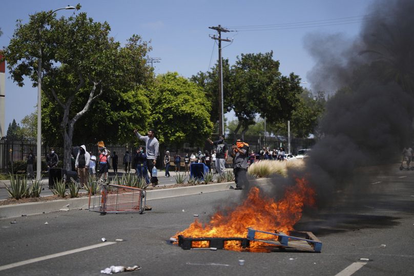  احتجاج في باراماونت، كاليفورنيا، السبت 7 يونيو/حزيران 2025