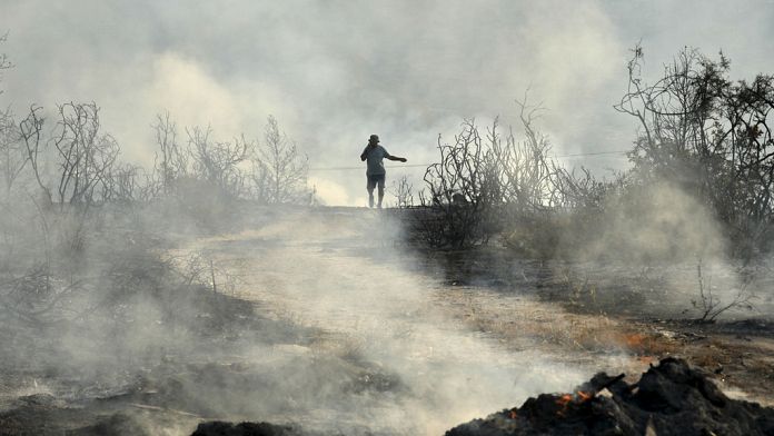 Las autoridades chipriotas encuentran dos cadáveres tras la explosión de una bomba incendiaria