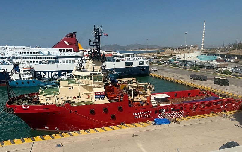 Το ειδικό ναυαγοσωστικό πλοίο