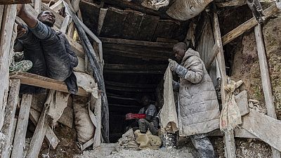 RDC : 12 personnes secourues de l'effondrement d'une mine d'or