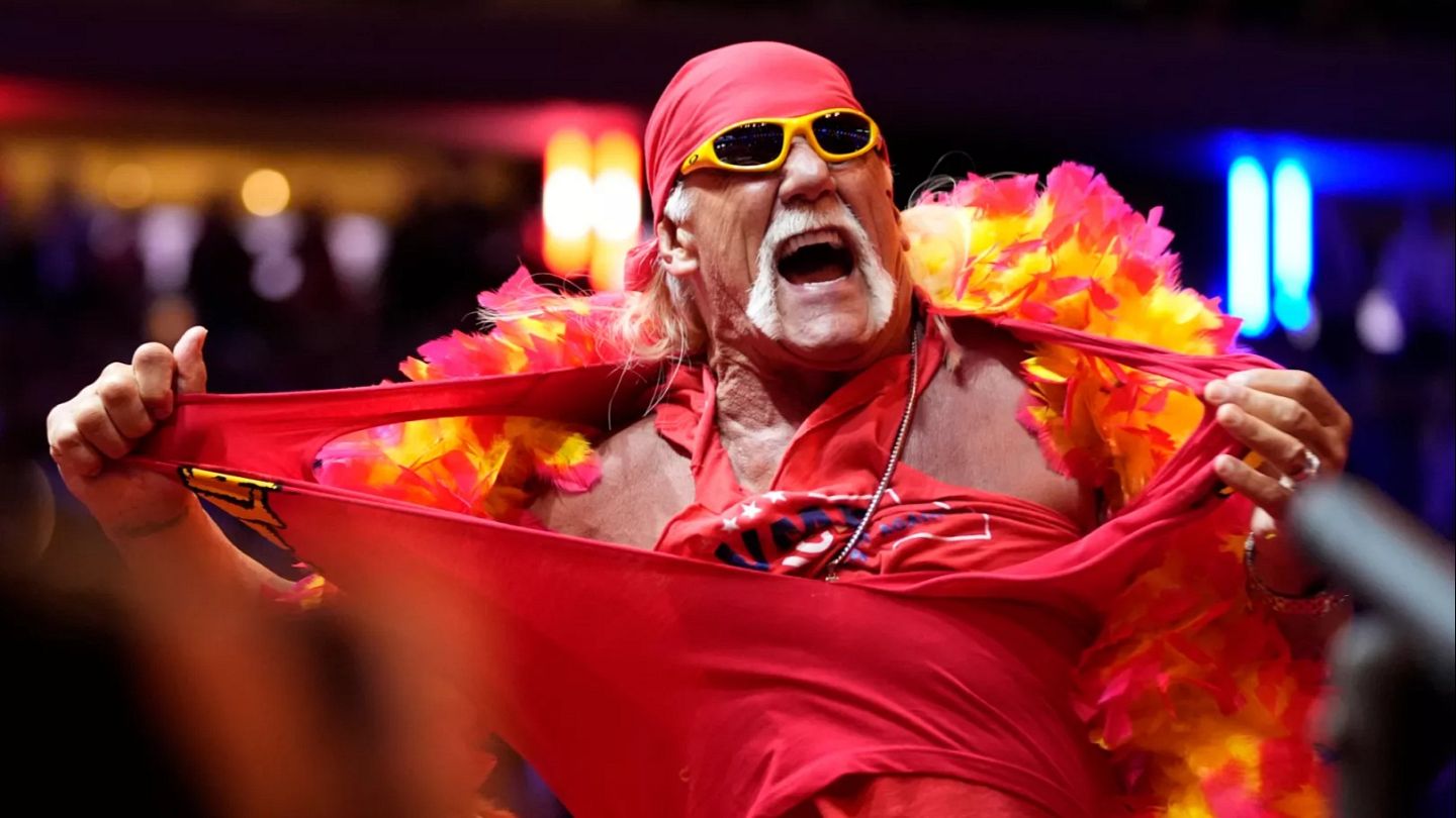 Professional wrestling and pop culture icon Hulk Hogan dies at age 71, WWE says | Euronews