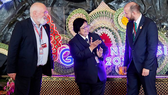 L'organizzazione dei contribuenti chiede indagine penale su due ex commissari Ue