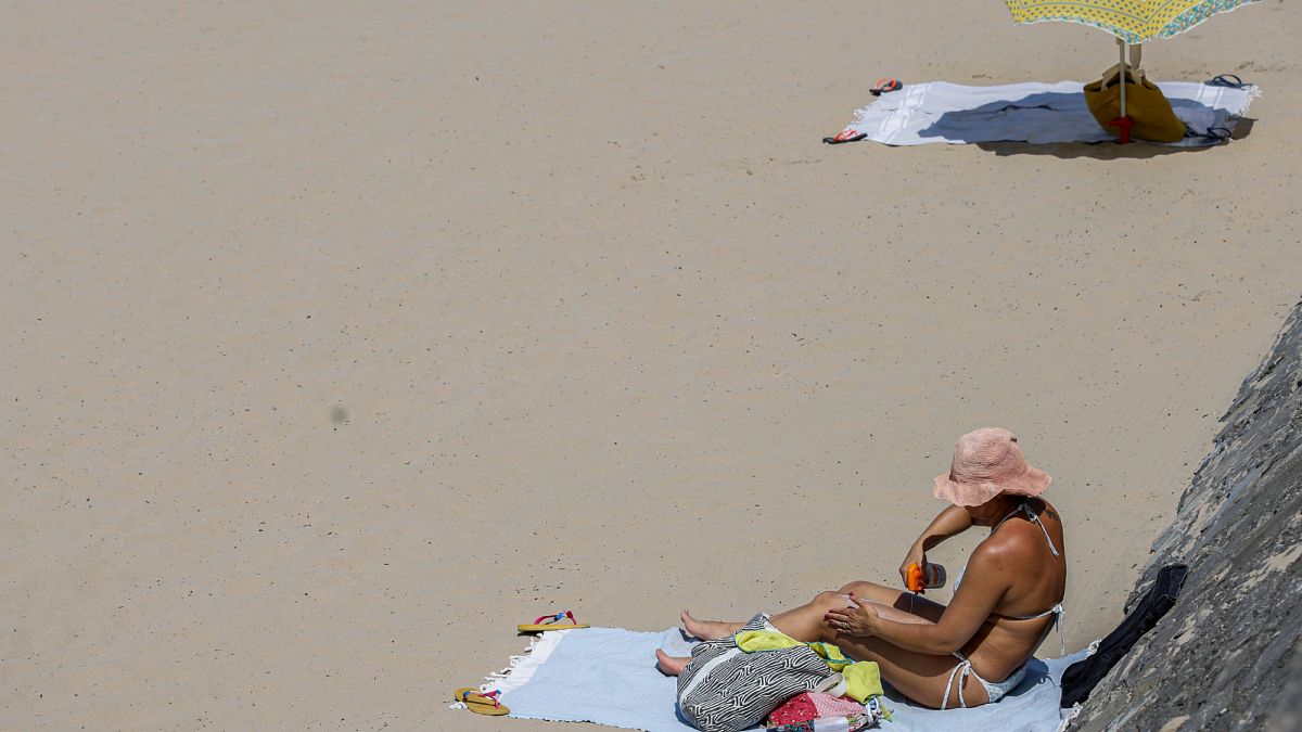 Debunking claims that sunscreen is harmful and causes cancer