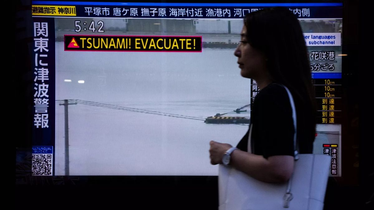 Hawaii evacuation order lifted after tsunami waves hit US west coast — live updates