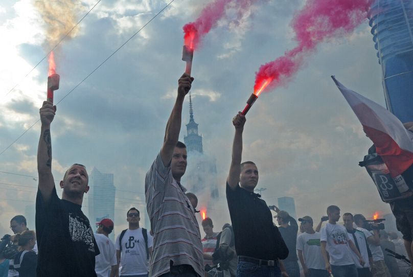 Cada año, el 1 de agosto, a las 17:00, el pueblo de Polonia hace una pausa para rendir homenaje a los héroes del Levantamiento de Varsovia.