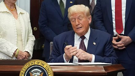 Trump orders new tariffs on key U.S. trade partners