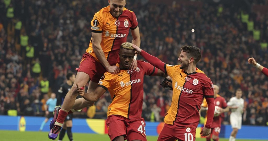 Galatasaray smashes transfer record with €75m Osimhen signing Galatasaray smashes transfer record with €75m Osimhen signing