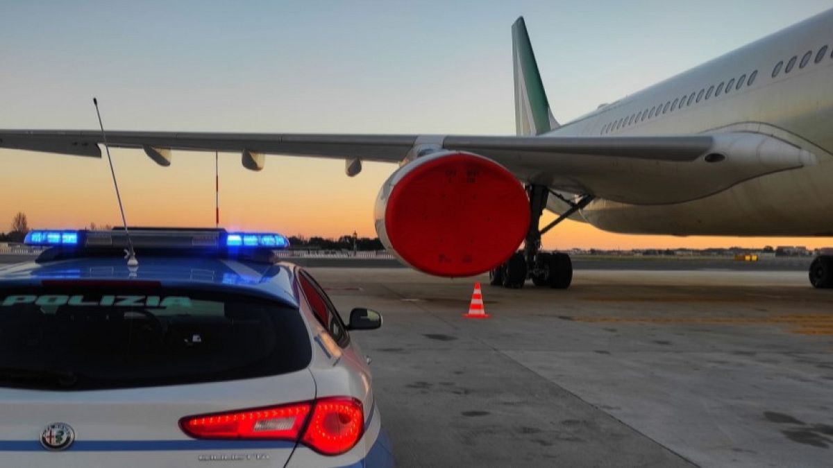 Un Français de 24 ans accusé de terrorisme islamique est arrêté à l'aéroport international de Milan