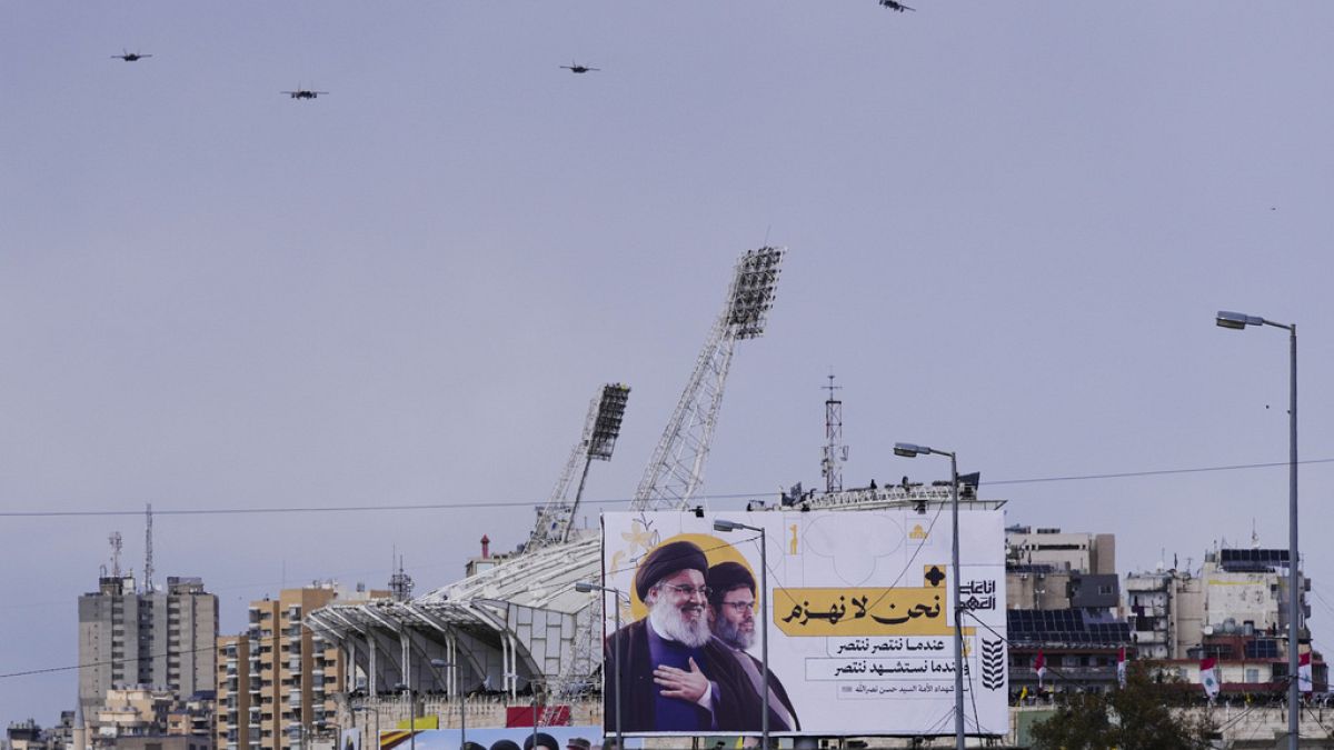 لبنان على مفترق حاسم حول ملف السلاح.. وزير العدل: لن نسمح لحزب الله بجرّ البلاد للانتحار