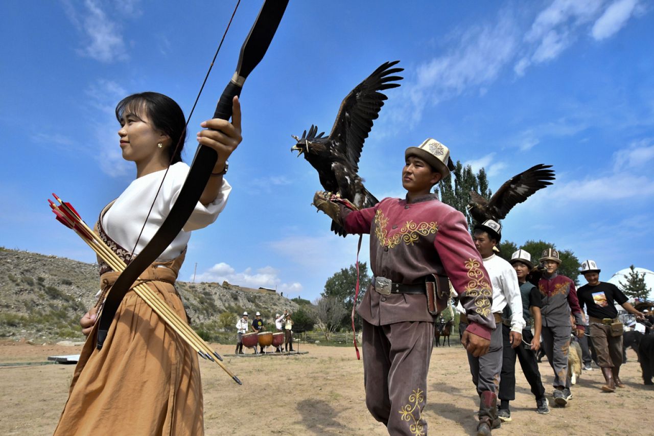 Scenes from the opening ceremony of the Salbuurun Festival