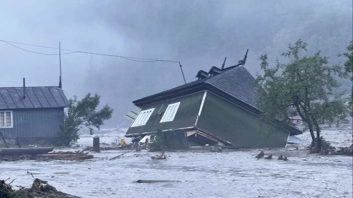 Romania to access EU funds to help areas affected by devastating floods, PM says