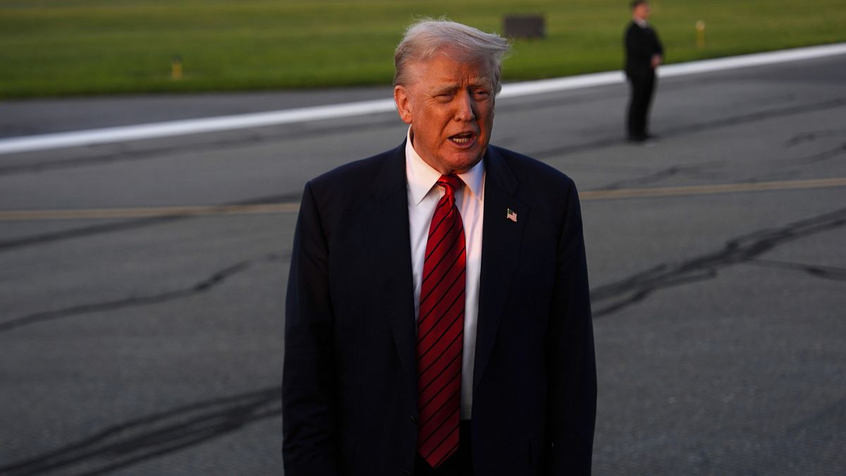 Trump reduce a los candidatos al presidente de Fed a cuatro, excluyendo al Secretario del Riquezas Bessent