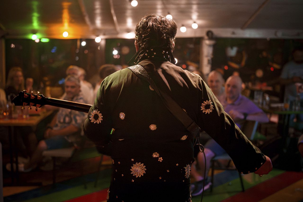 Lakatos found Elvis songs a point of connection with Romanian people.