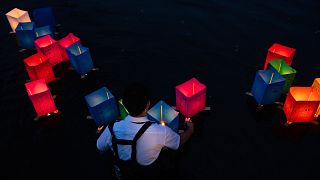 Lanterns released on Hiroshima river in tribute to atomic bomb victims
