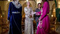 Maroc : une exposition explore le passé et le futur du caftan