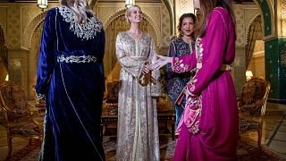 Maroc : une exposition explore le passé et le futur du caftan