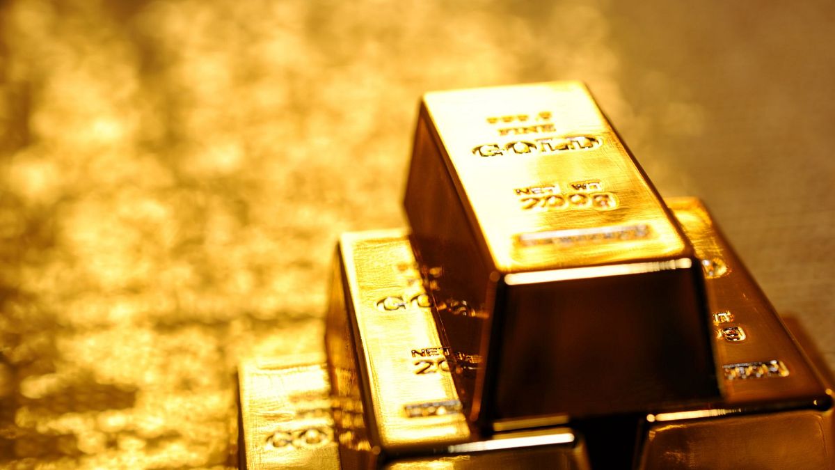 Gold futures rise after report Trump has placed tariffs on gold bars