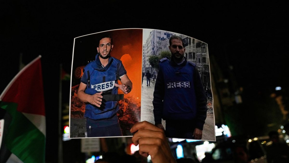 الاتحاد الأوروبي يدين قتل إسرائيل لصحافيين في غزة.. كالاس: الأمر يمس بمبادئ حرية التعبير