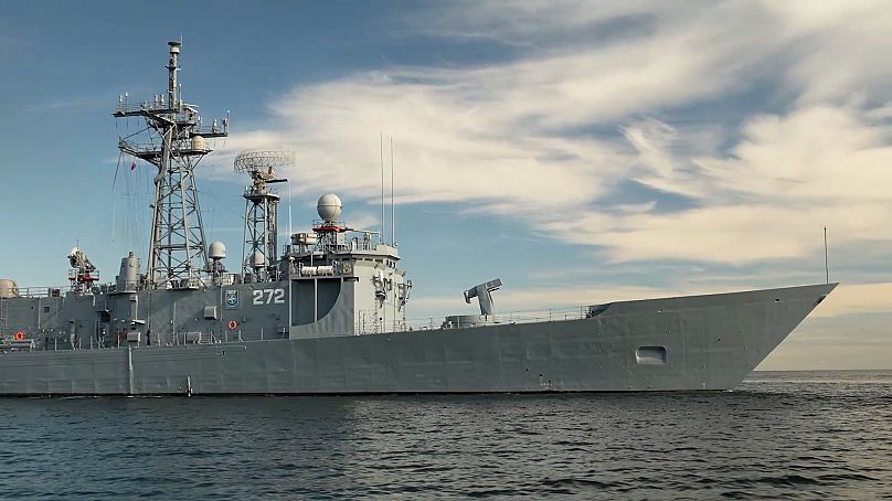 Fragata de misiles ORP General K. Pułaski.