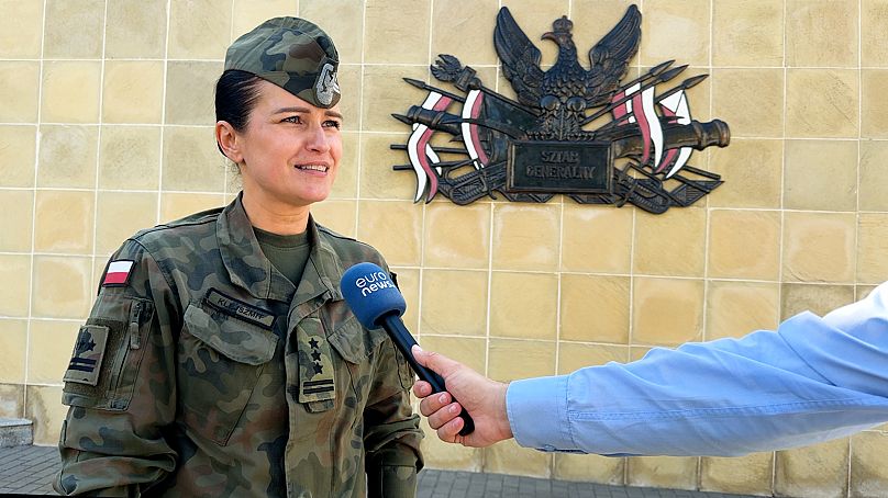La portavoz del Estado Mayor del Ejército Polaco, la coronel Joanna Klejszmit, en una entrevista con 'Euronews'