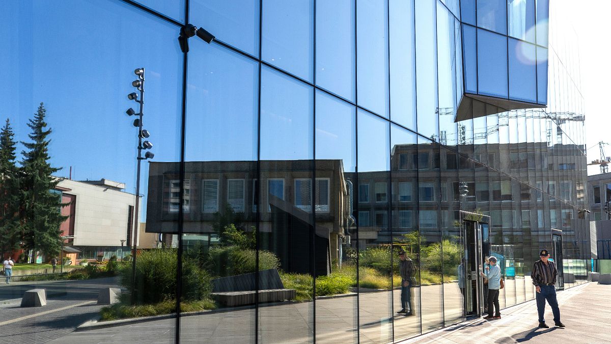 UE insta a China a eliminar las sanciones a los bancos lituanos en medio de tensiones sobre Rusia y Taiwán