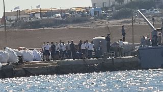 Naufrage à Lampedusa : la recherche de survivant se poursuit