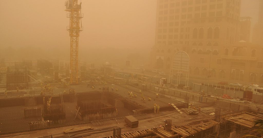 Dust storm sweeps across UAE, disrupting visibility and travel