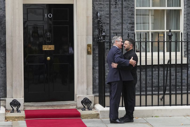 Britain's Prime Minister Keir Starmer, left, welcomes Ukraine's President Volodymyr Zelenskyy to Downing Street in London, Thursday, Aug. 14, 2025