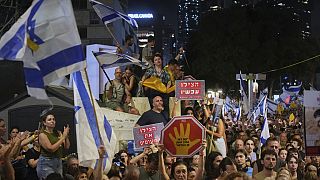 Israël : des milliers de personnes manifestent leur soutien aux otages à Gaza