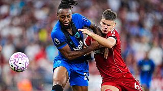 Royaume-Uni : un supporter de Liverpool interdit de stade de football