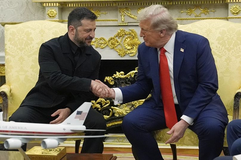 Χειραψία Ζελένσκι και Τραμπ