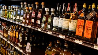 US drinking rate hits new low amid rising health concerns, poll finds
