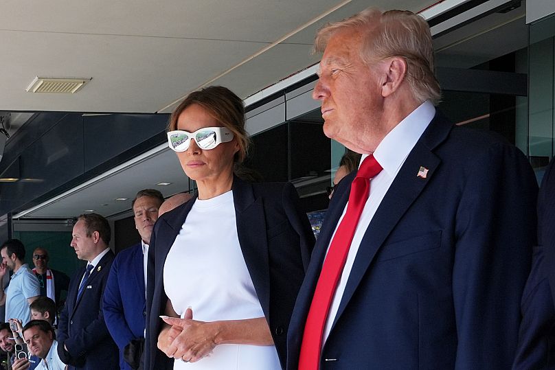 Prezydent Donald Trump i pierwsza dama Melania Trump uczestniczą w finale Klubowych Mistrzostw Świata w piłce nożnej, który odbył się w niedzielę 13 lipca 2025 r. n