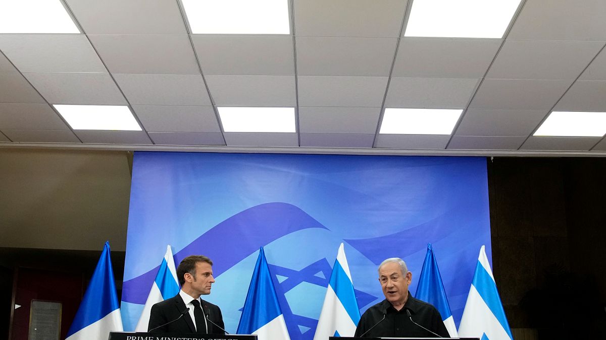 La France "protégera toujours" les Juifs, lance Emmanuel Macron, après les critiques de Netanyahu
