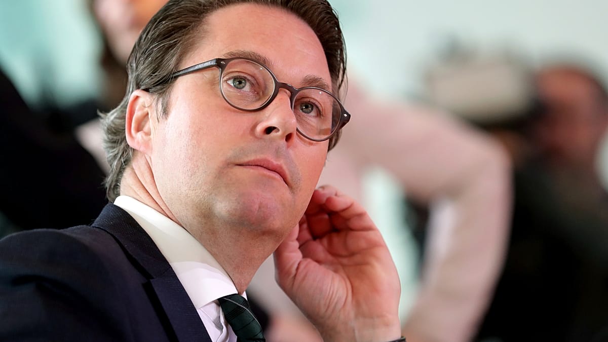 Former Transport Minister Andreas Scheuer charged with making false ...