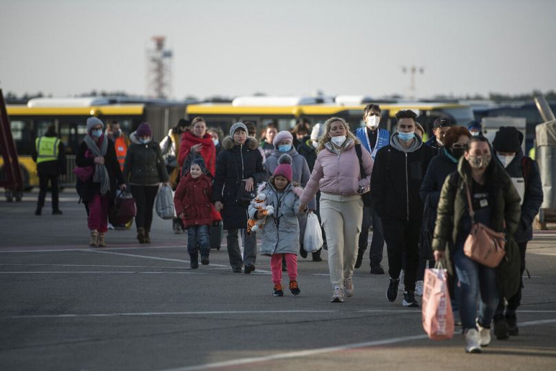 Wie viele ukrainische Bürgergeld-Bezieher werden Deutschland bei Frieden verlassen?