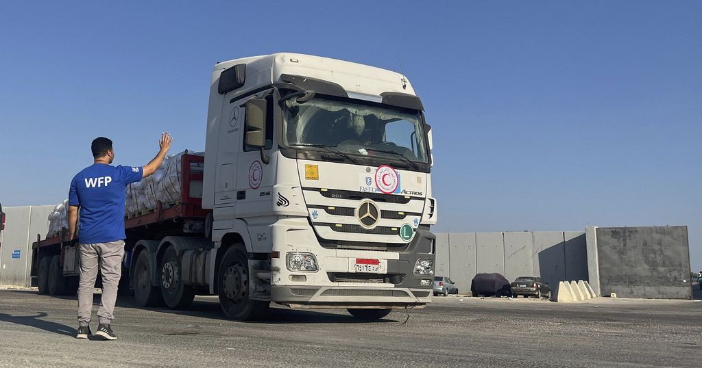Sudan Army denies bombing WFP aid convoy in Darfur