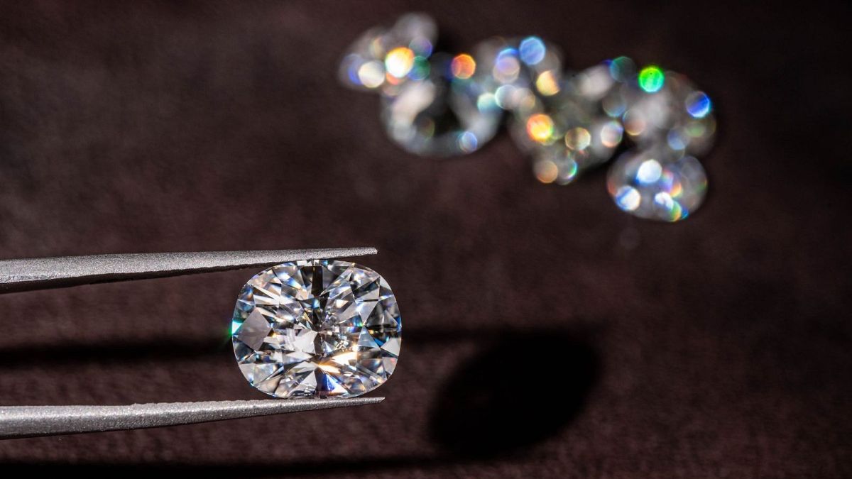 Quand les diamants deviennent une arme contre le cancer du sein