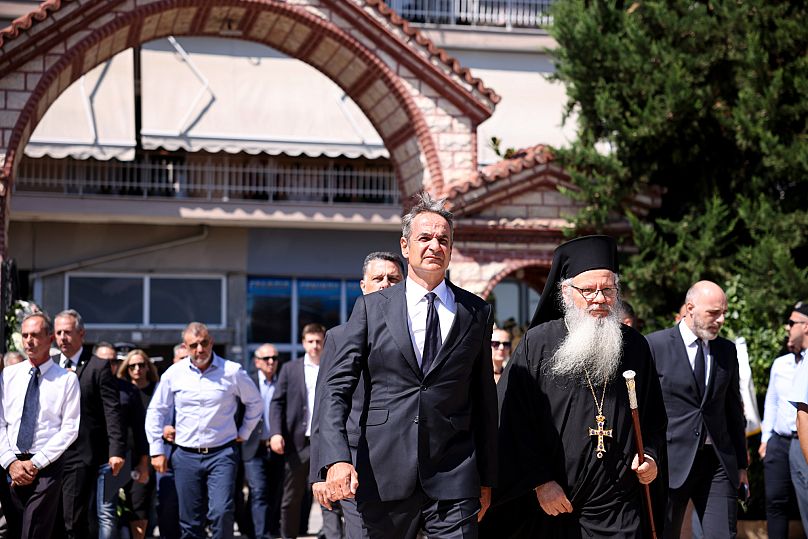 Ο πρωθυπουργός Κυριάκος Μητσοτάκης παρίσταται στην κηδεία του Απόστολου Βεσυρόπουλου