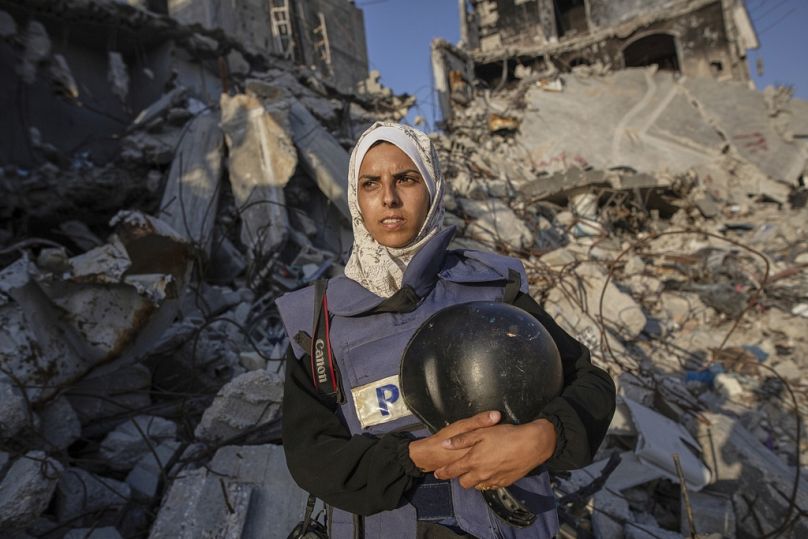 الصحافية المستقلة مريم دقّة (33 عامًا) قبل مقتلها في خان يونس، 14 يونيو 2024.