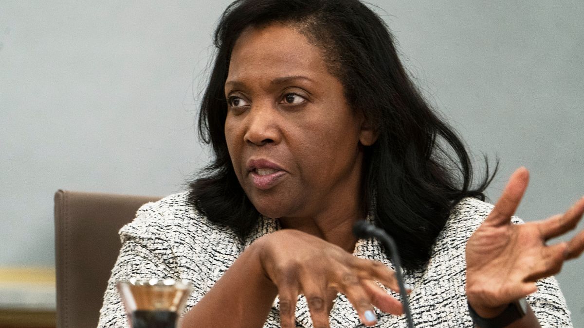 Trump says he'll fire Fed Reserve Governor Lisa Cook