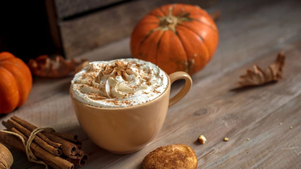 La saison des Pumpkin Spice Latte est de retour. Sont-ils bons pour la santé et pourquoi ont-ils un goût d'automne ?