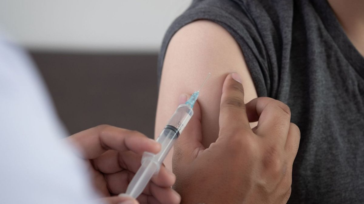 AB, yılda iki kez yapılan yeni HIV aşısına onay verdi